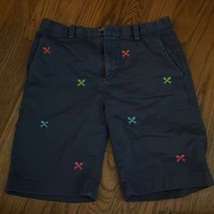 Vineyard Vines critter shorts